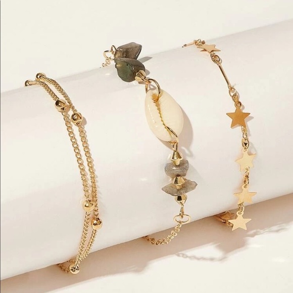 • Anya • 3 Pc. Star + Shell Anklet Set - Picture 5 of 6